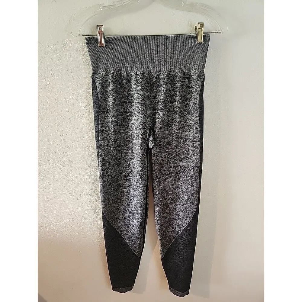 Victoria Secret PINK Seamless Classic Leggings, Gray, Size Medium High Waist